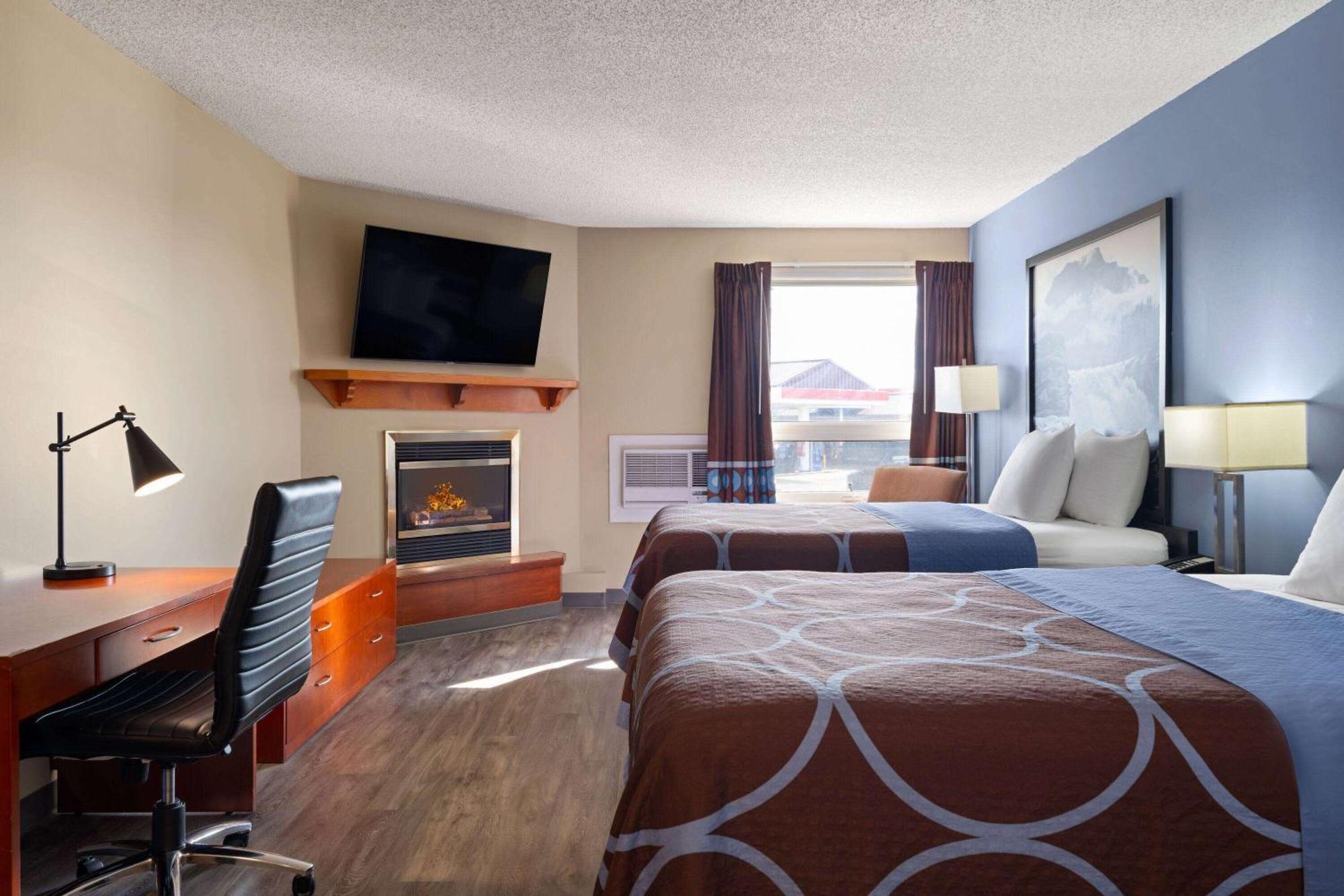 Super 8 By Wyndham Sherwood Park/Edmonton Area Exteriör bild
