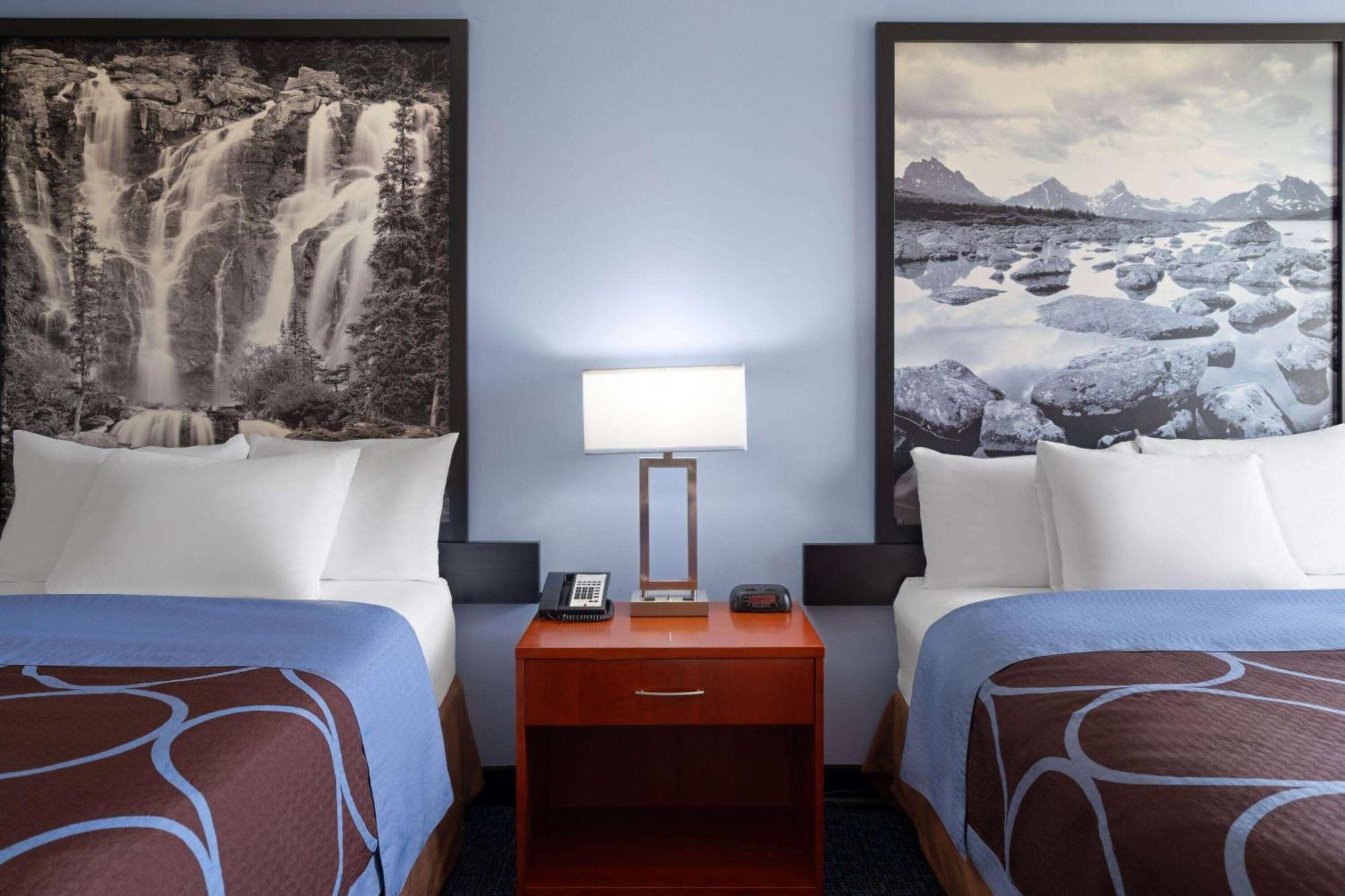 Super 8 By Wyndham Sherwood Park/Edmonton Area Exteriör bild